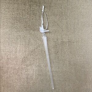 Crystal Icicle ❄️ Drop With Dove 🕊️ On Top Ornament From Local Boutique Store